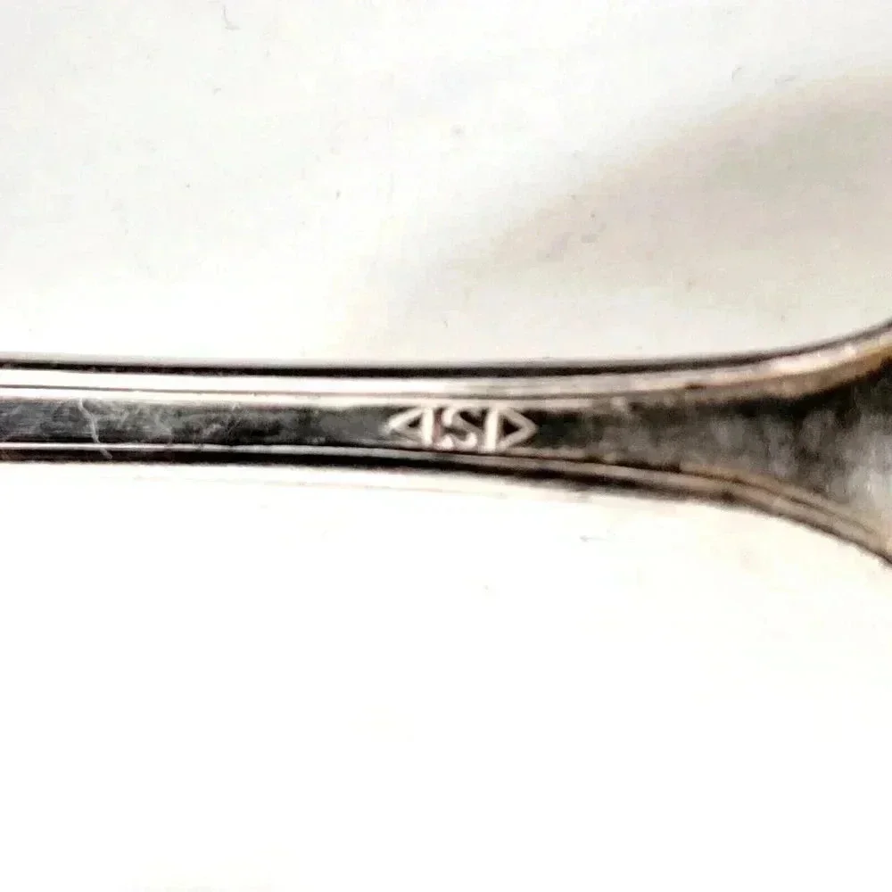 E.H.H. Smith Silver Co Marie Antoinette Silverplate Set of 40 1900's Mon…